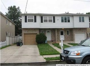 33 Downes Ave, Staten Island, NY 10312