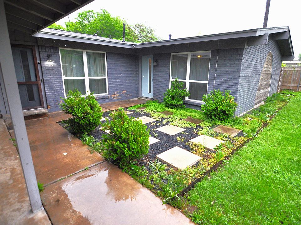 1st image of 11301 Oakwood Dr #B