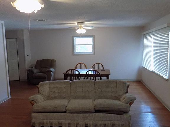 3rd image of 601 West St