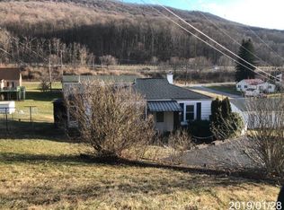 2843 Horton Rd, Bluefield, WV 24701