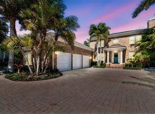 4909 W Spring Lake Dr, Tampa, FL 33629