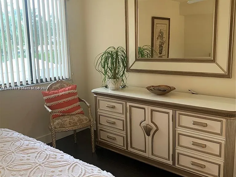 6193 Balboa Cir #204 — Photo 4