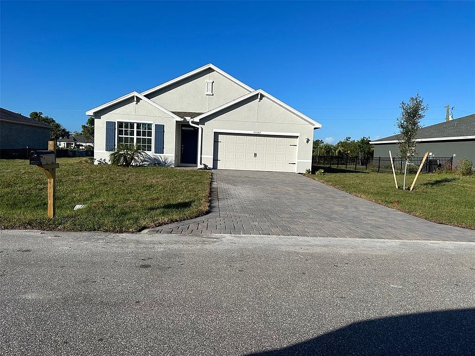 1st image of 25242 Puerta Dr