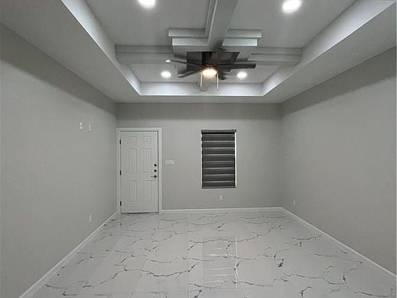 3rd image of 5812 Notre Dame Ave #2