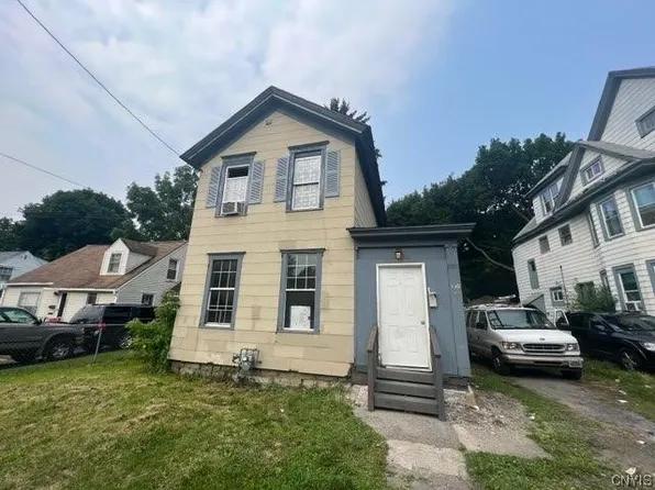 190 Hope Ave, Syracuse, NY 13205