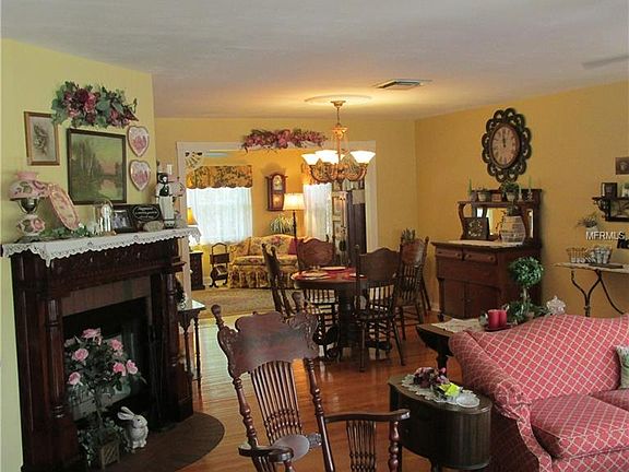 5th image of 1215 Parker Pointe Ln