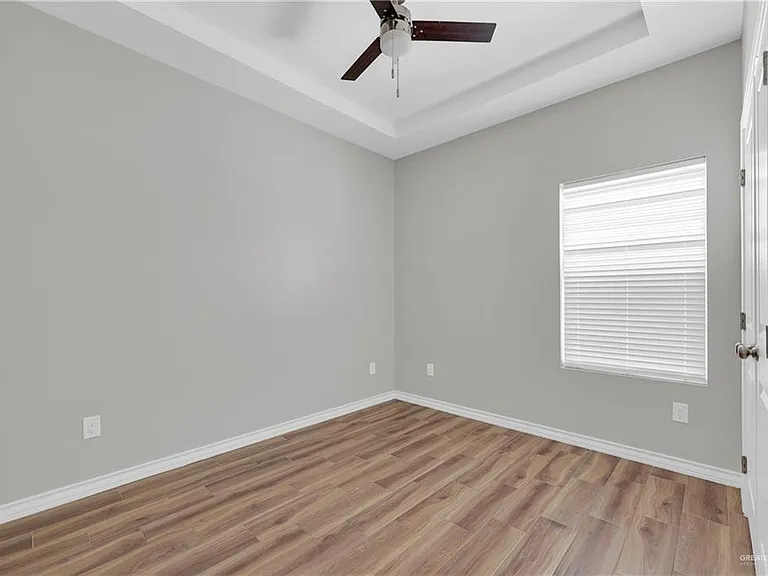 2605 E Israel Ave #3 — Photo 9
