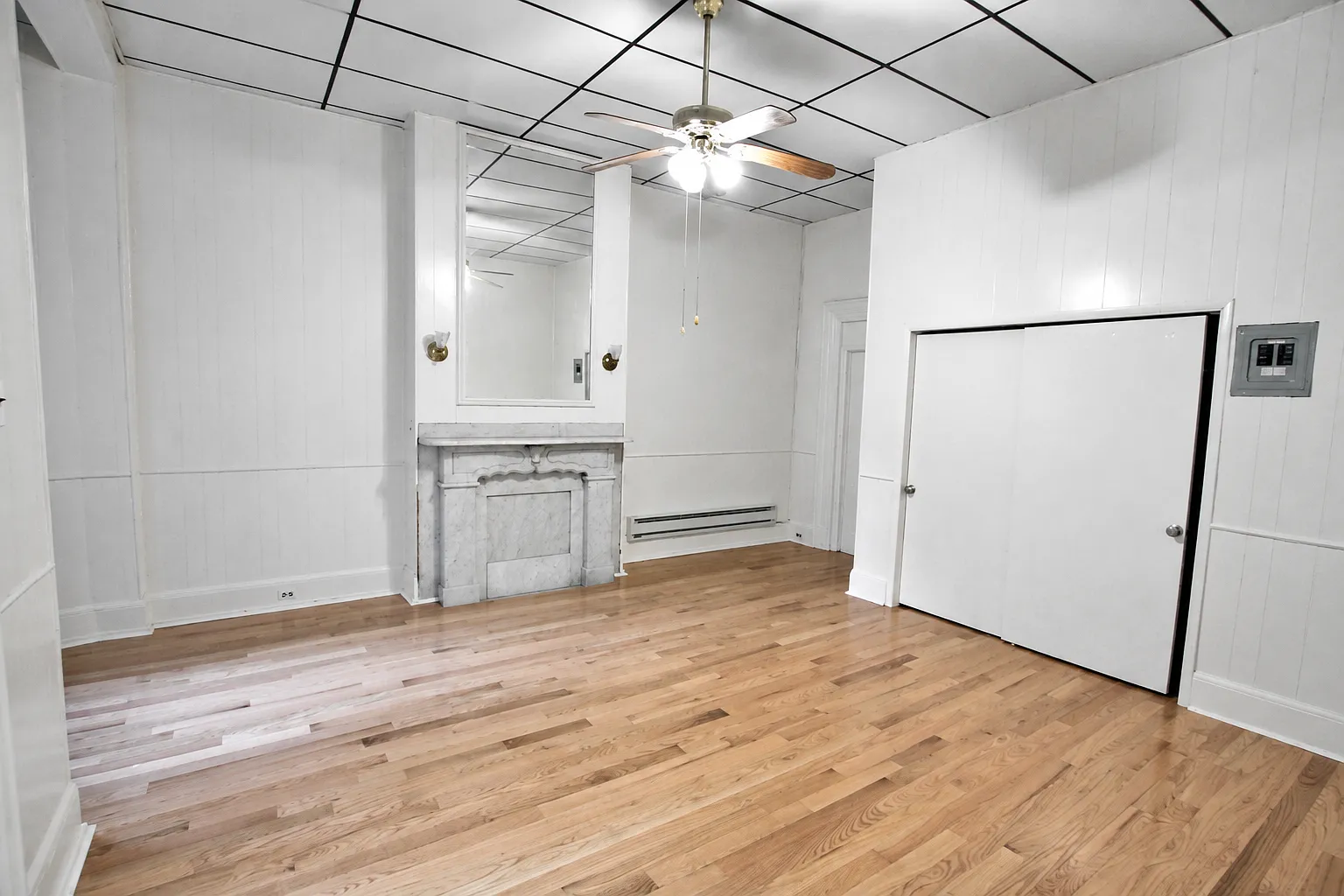 Studio, 300 sqft, $1,190 — Photo 1