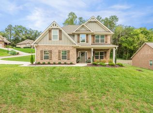 186 Dynasty Dr, Lenoir City, TN 37771