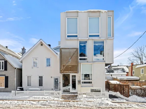 59 Percy St #102, Ottawa, ON K1R 6C4
