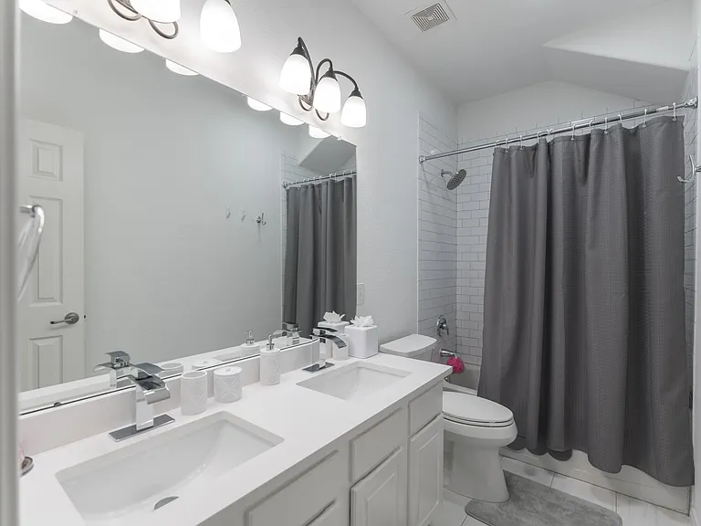 135 S Rocky Point Cir — Photo 31