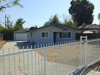 1206 S Oleander Ave, Bakersfield, CA, 93304