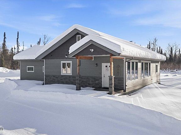 2nd image of 37389 Spurr Ln