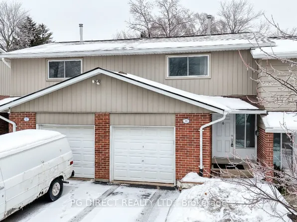 16 Hadati Rd #32, Guelph, ON N1E 6M2