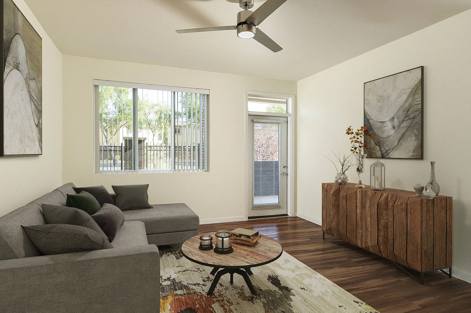 Aviara Flats — Photo 2