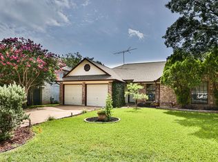 1800 Parkwood Dr, Leander, TX 78641