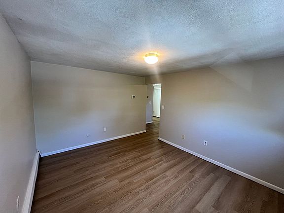 5th image of 83 Pleasant St Unit 6-2