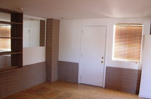 4th image of 12953 Grimsley Ave
