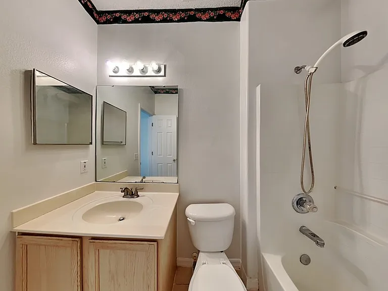 3233 Kings Ridge Ter — Photo 11
