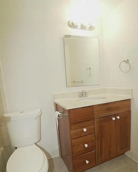525 N Armistead St #302 — Photo 12