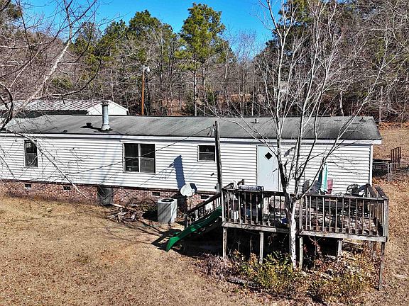 5th image of 129 Three Pond Ln