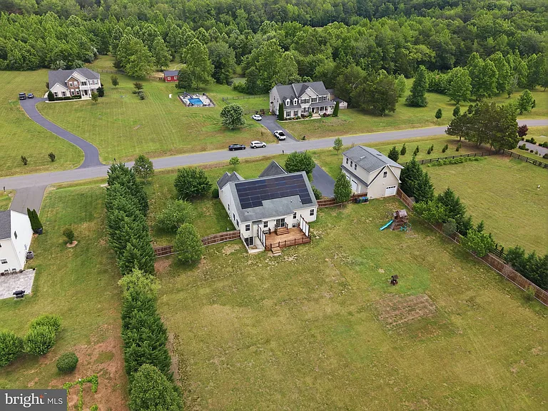 320 Timber Mill Ln — Photo 30