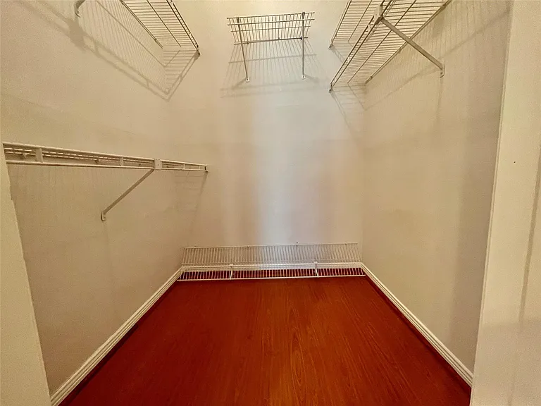 4144 SW Greystone Way #505 — Photo 18