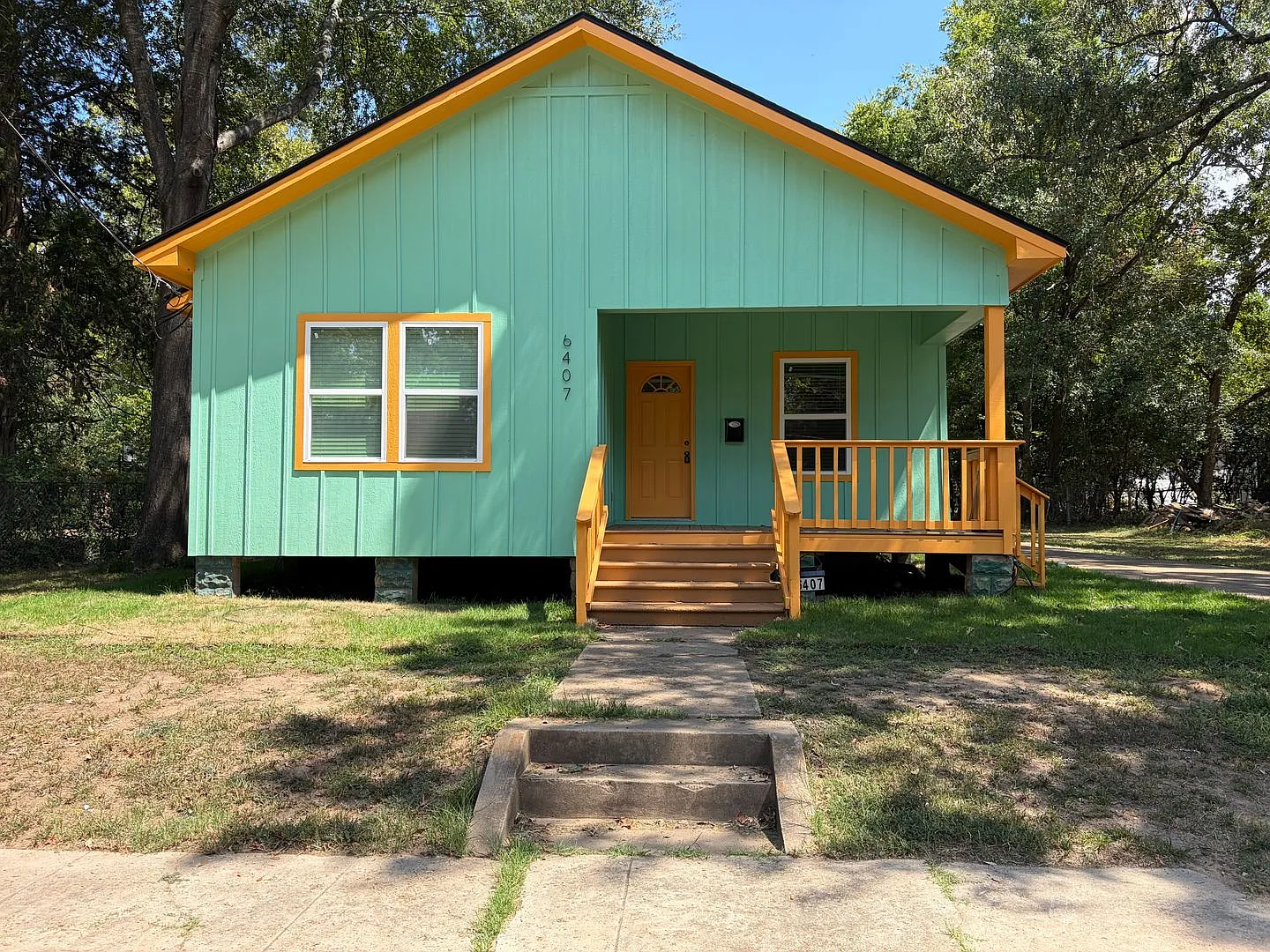 3 Bedroom Home NLRP Approved Property — Photo 1