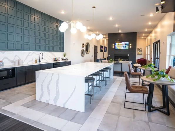 2673 Appalachian Way #106