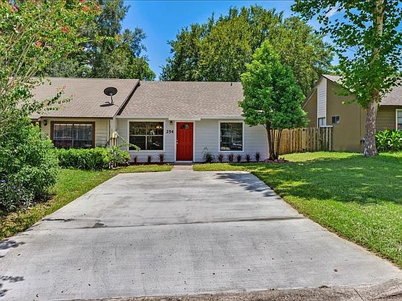 2nd image of 254 Lovell Ln