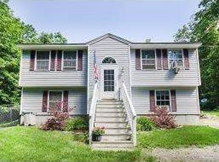 29 Green Rd, Raymond, NH 03077