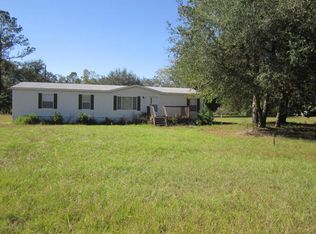 17150 NE 148th Terrace Rd, Fort Mc Coy, FL 32134