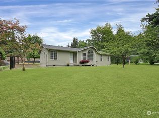 18920 217th Ave E, Orting, WA 98360