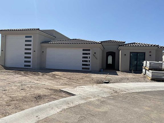 2nd image of 7974 Plaza Del Oro