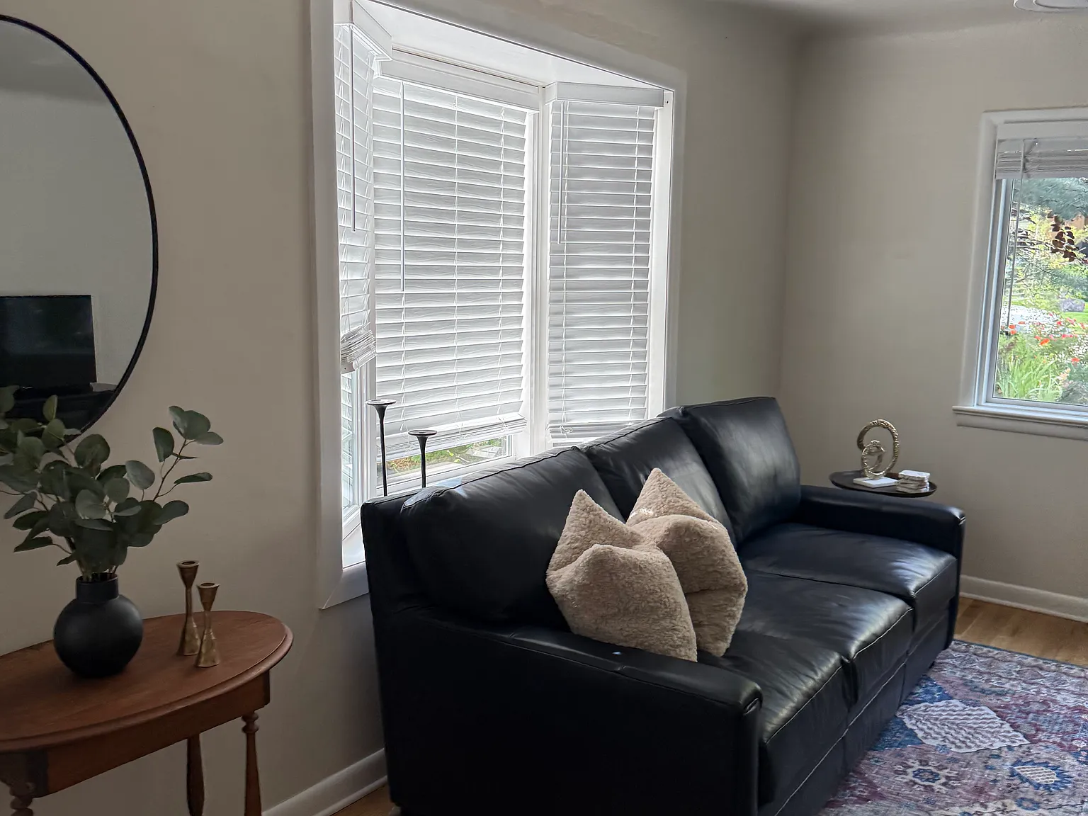 1 bed, 943 sqft, $1,800 — Photo 2