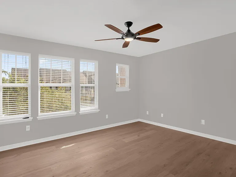 5167 Caspian St — Photo 22