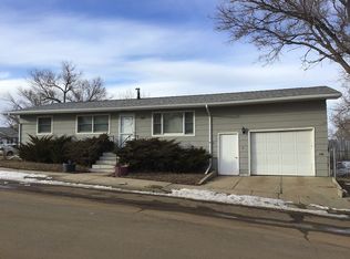 117 W Center Ave, Baker, MT 59313
