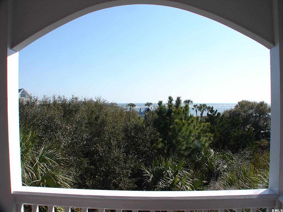 1st image of 13 Veranda Beach