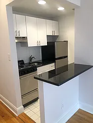 Rented by Metropolis Real Estate of Manhattan