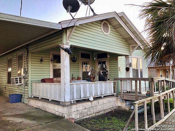 3rd image of 840 Denver Blvd