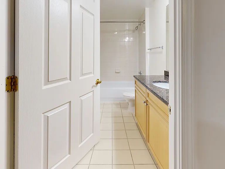 Andover House — Photo 64