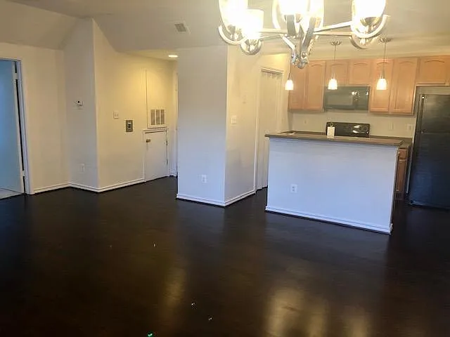 3904 Penderview Dr #708 — Photo 9