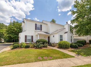 410 Windcroft Cir NW, Acworth, GA 30101