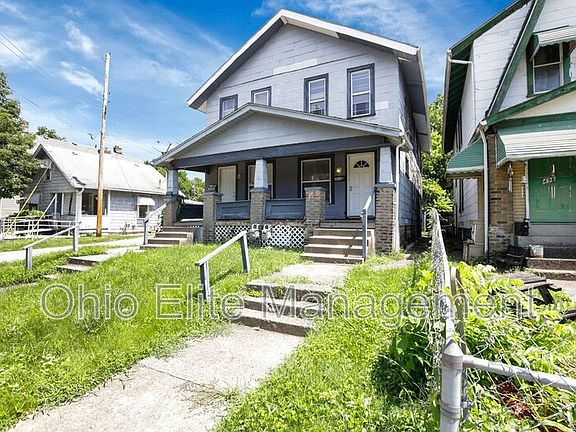 3rd image of 498 N Champion Ave
