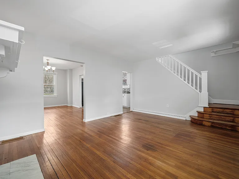 2921 Brentwood Ave — Photo 13