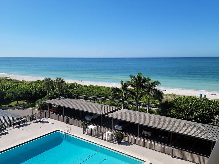 7650 Bayshore Dr — Photo 6