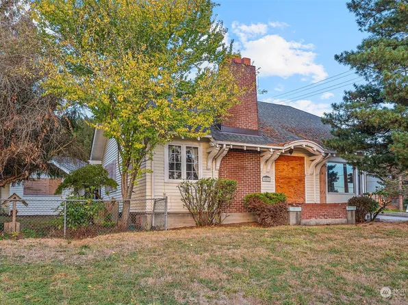 582 S Market Boulevard, Chehalis, WA 98532