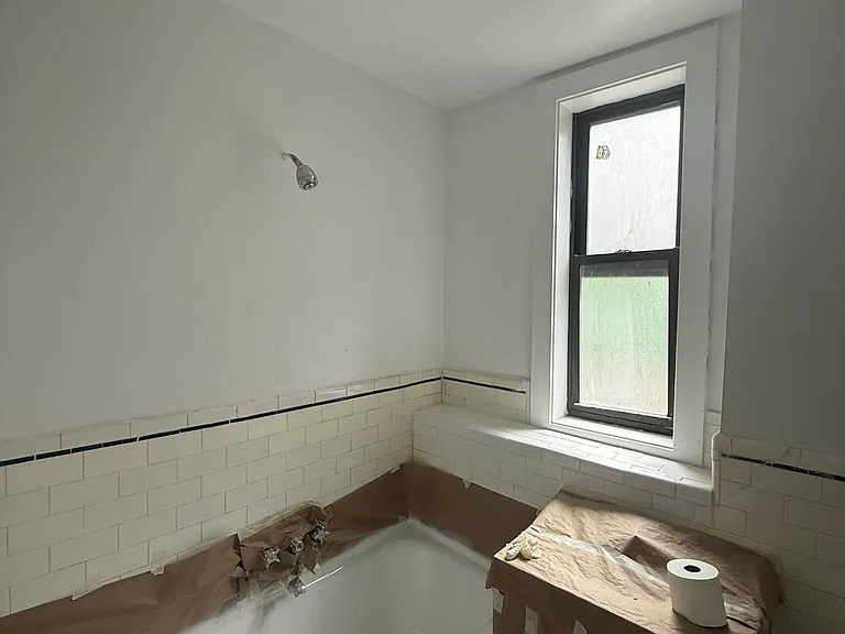 3024 Kingsbridge Ave #1CN — Photo 6