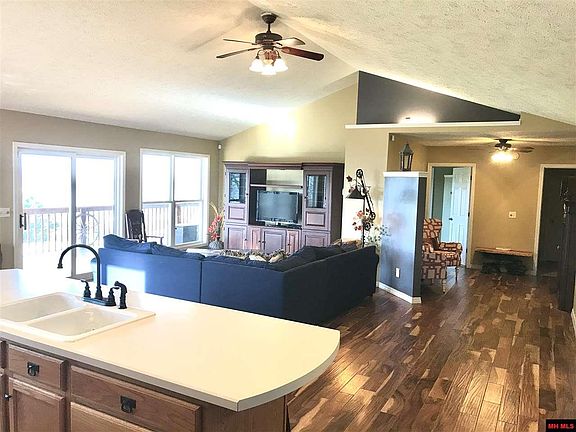 2nd image of 2528 County Road 15