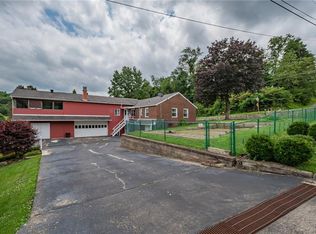 1508 Bakerstown Rd, Tarentum, PA 15084
